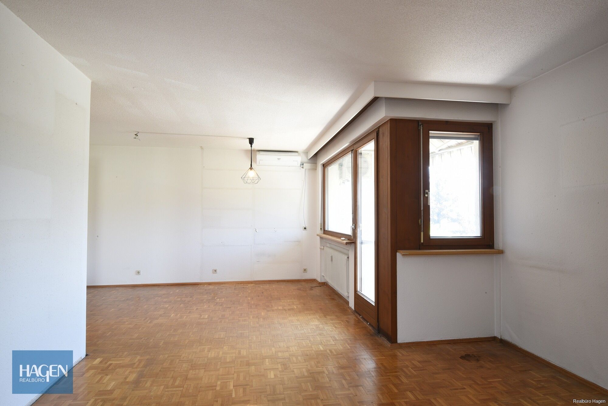 Wohn und Esszimmer_1