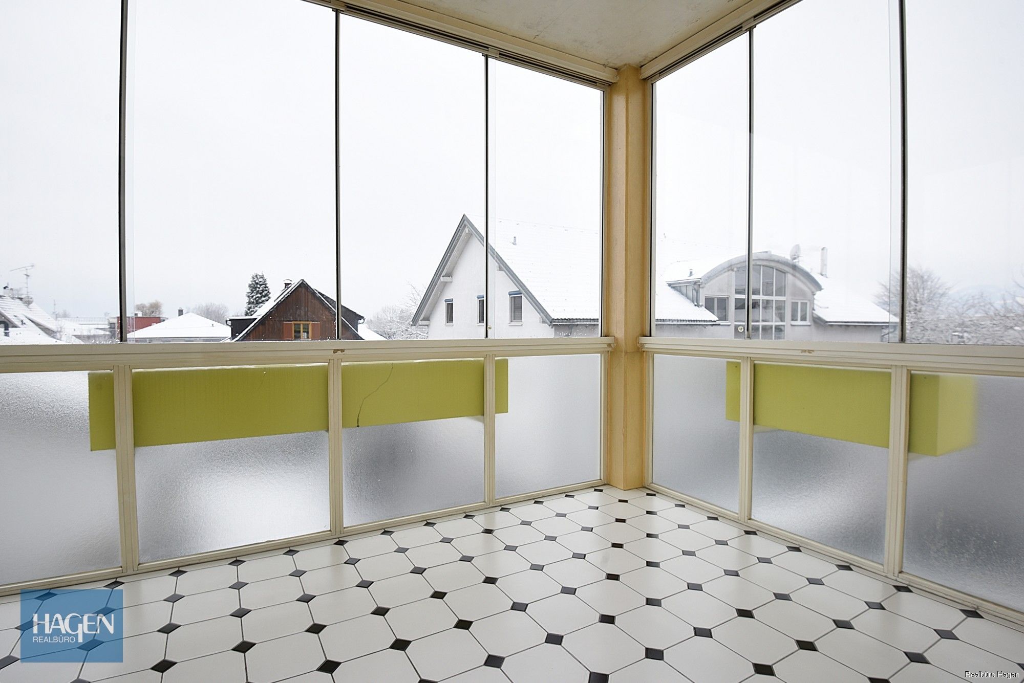 Verglaster Balkon/Wintergarten