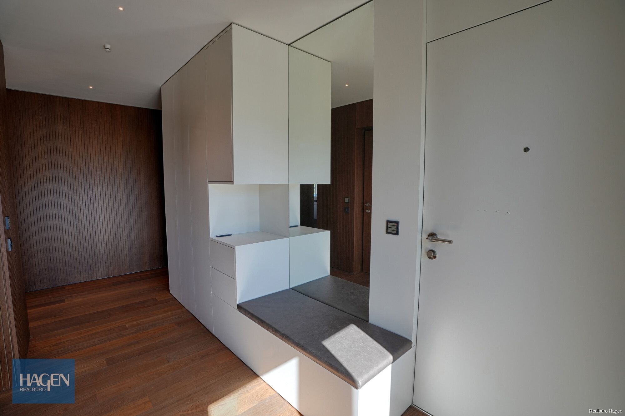 Eingangsbereich  Garderobe