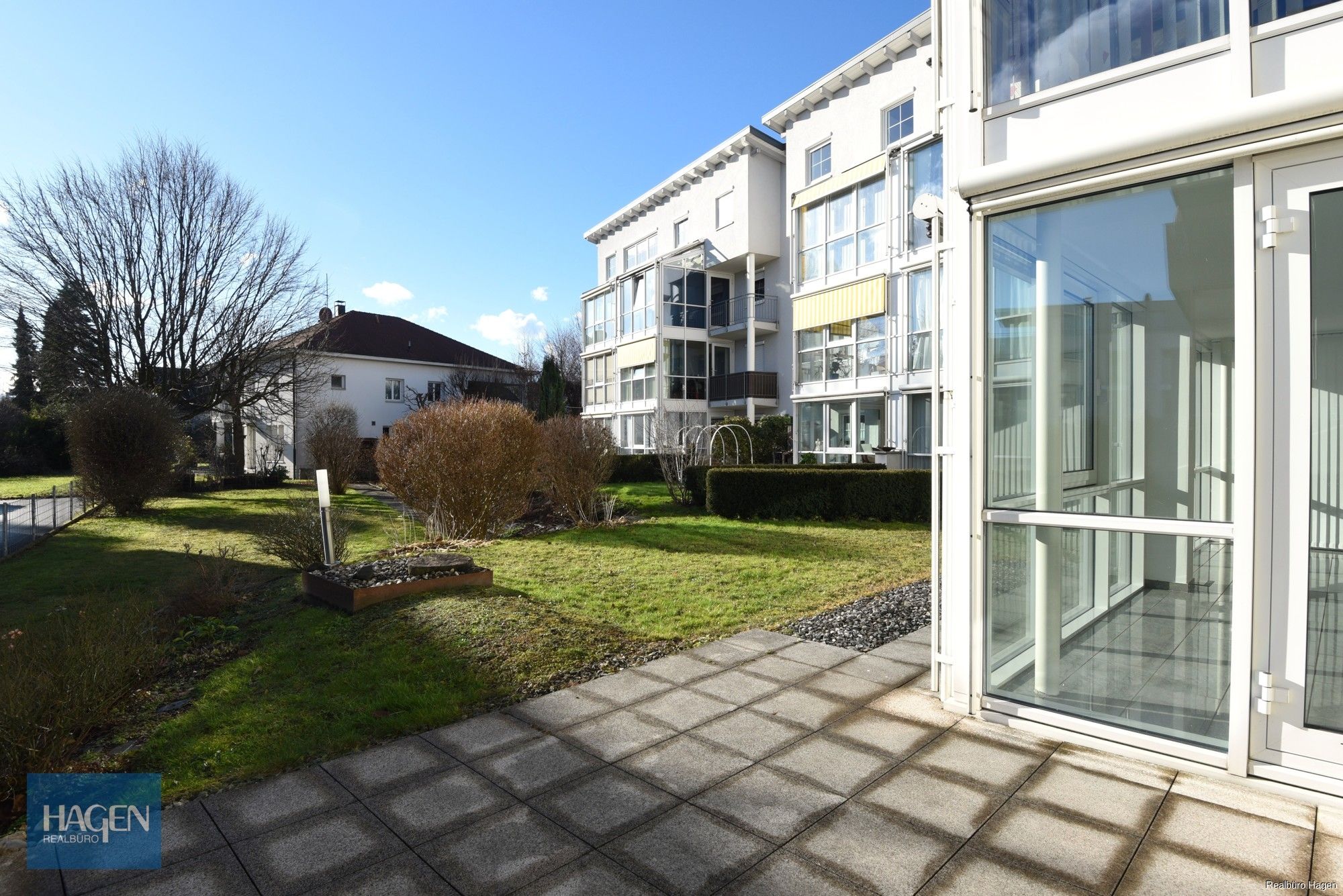 Au&szlig;enasicht Terrasse