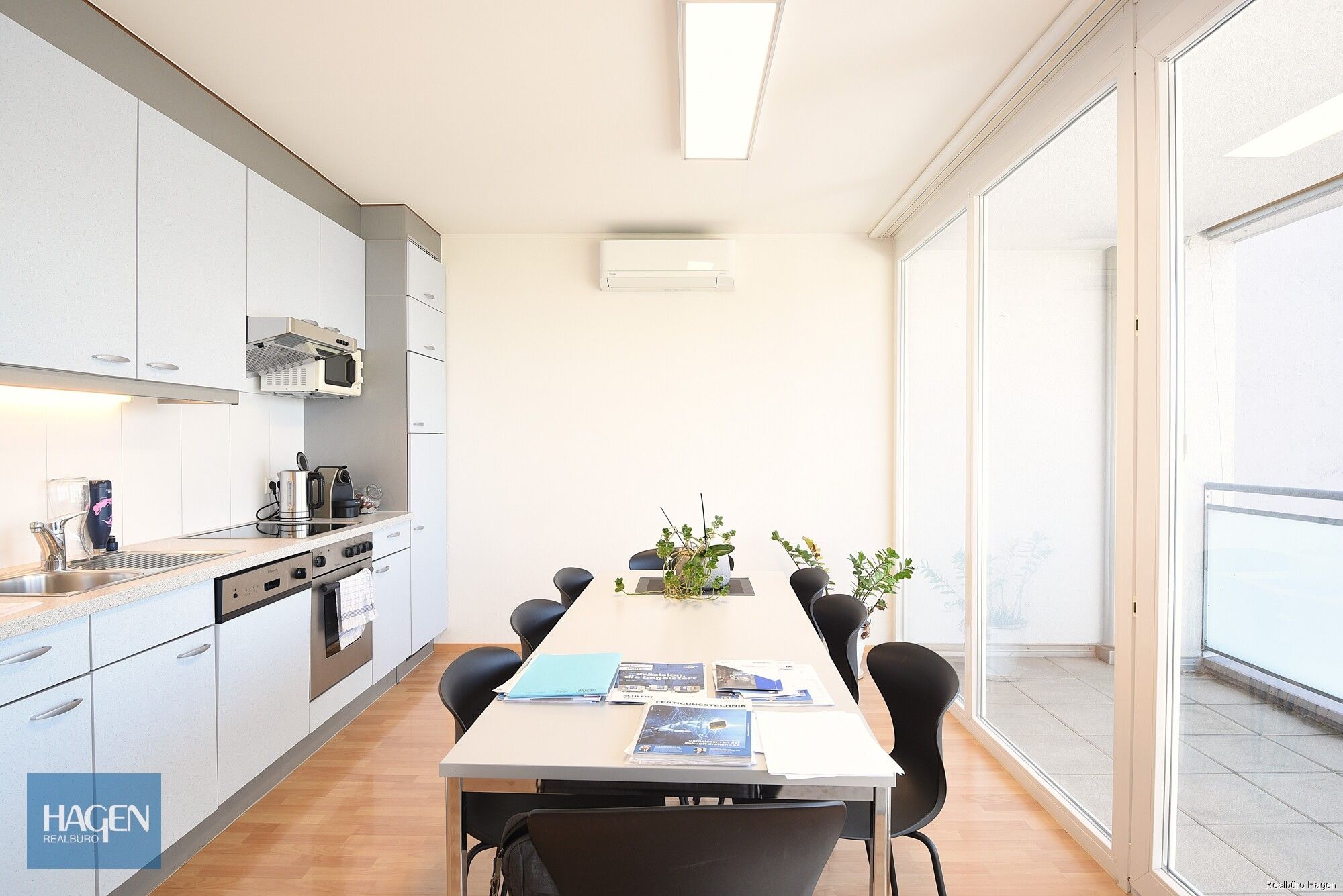 B&uuml;ro OG