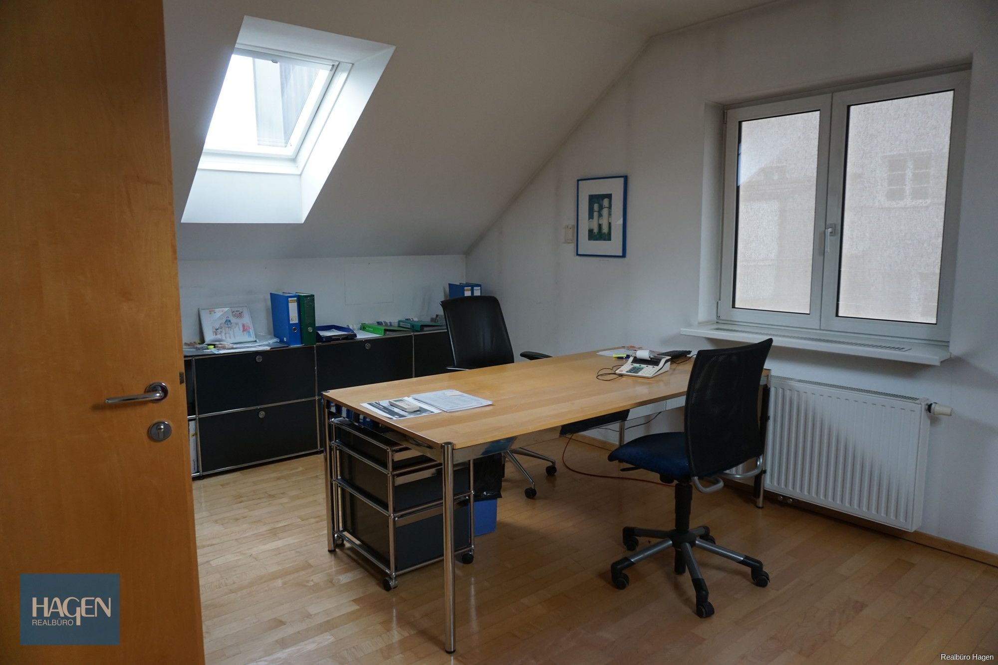 B&uuml;ro OG