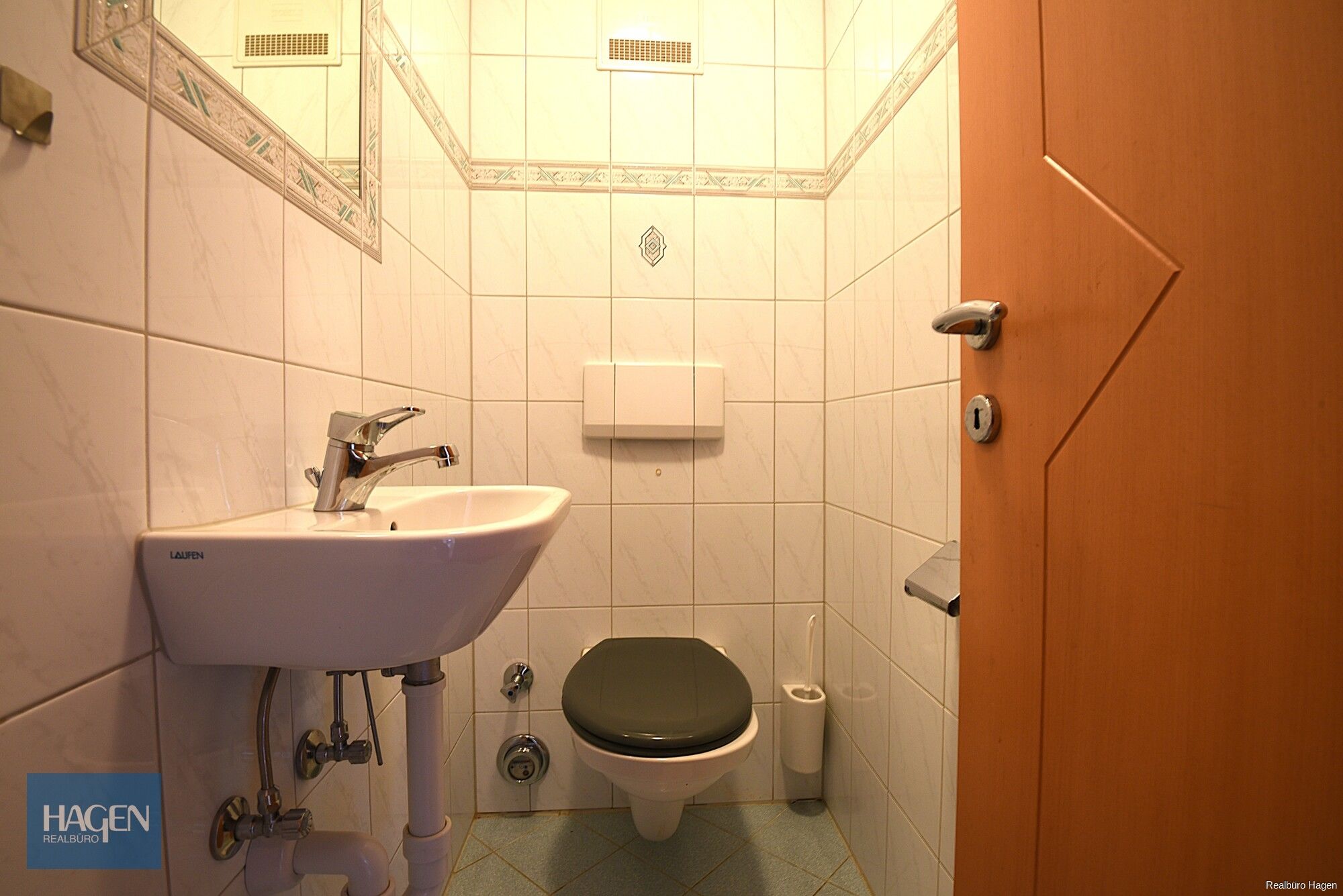 Separate Toilette