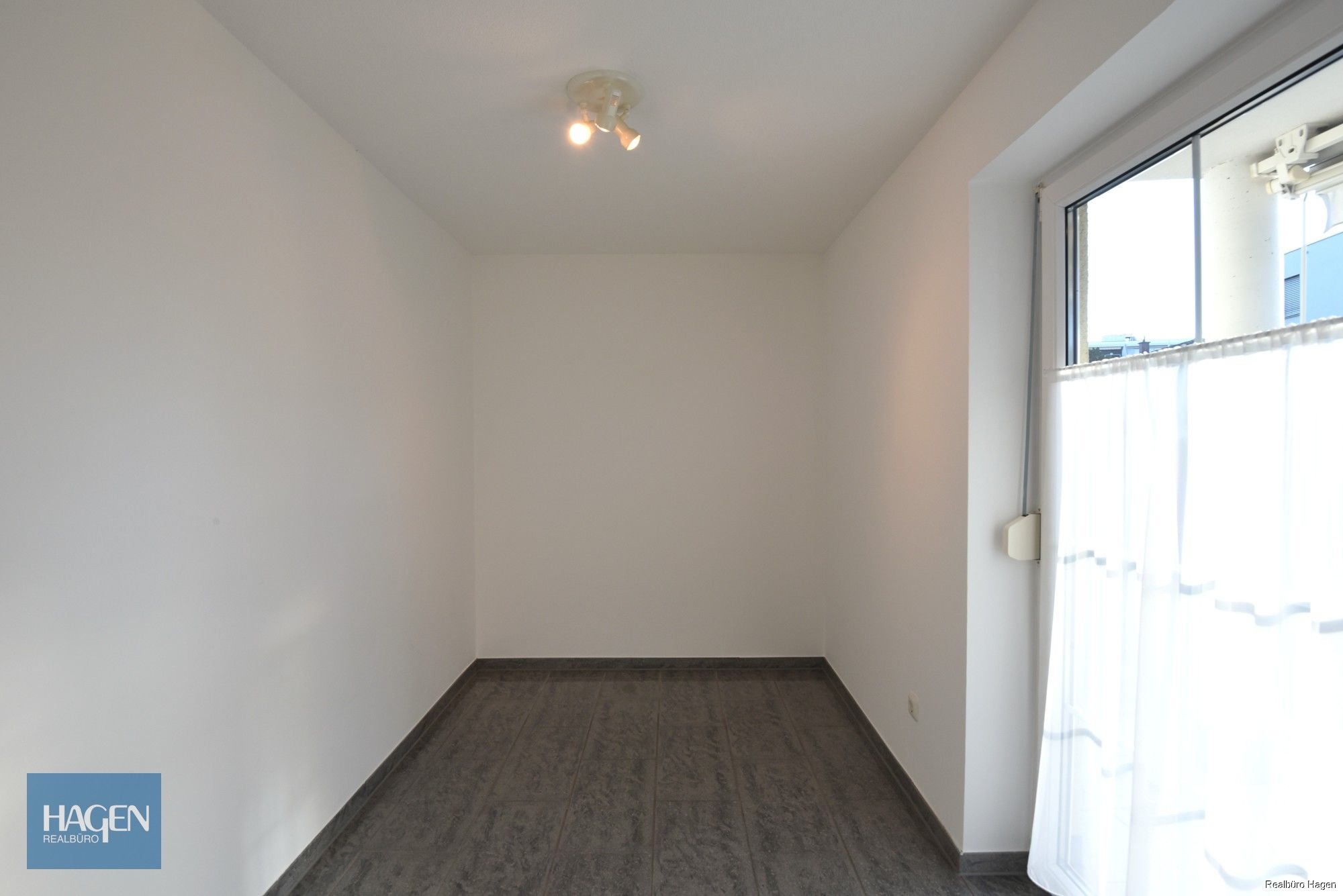 B&uuml;ro
