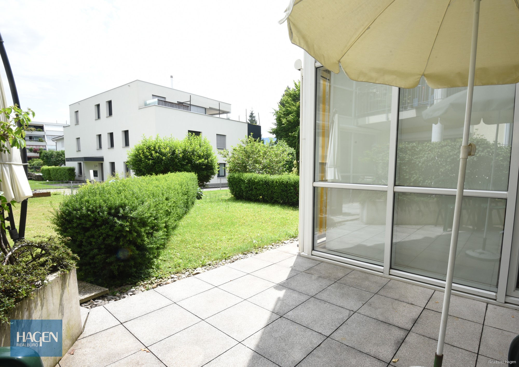 Terrasse und Garten