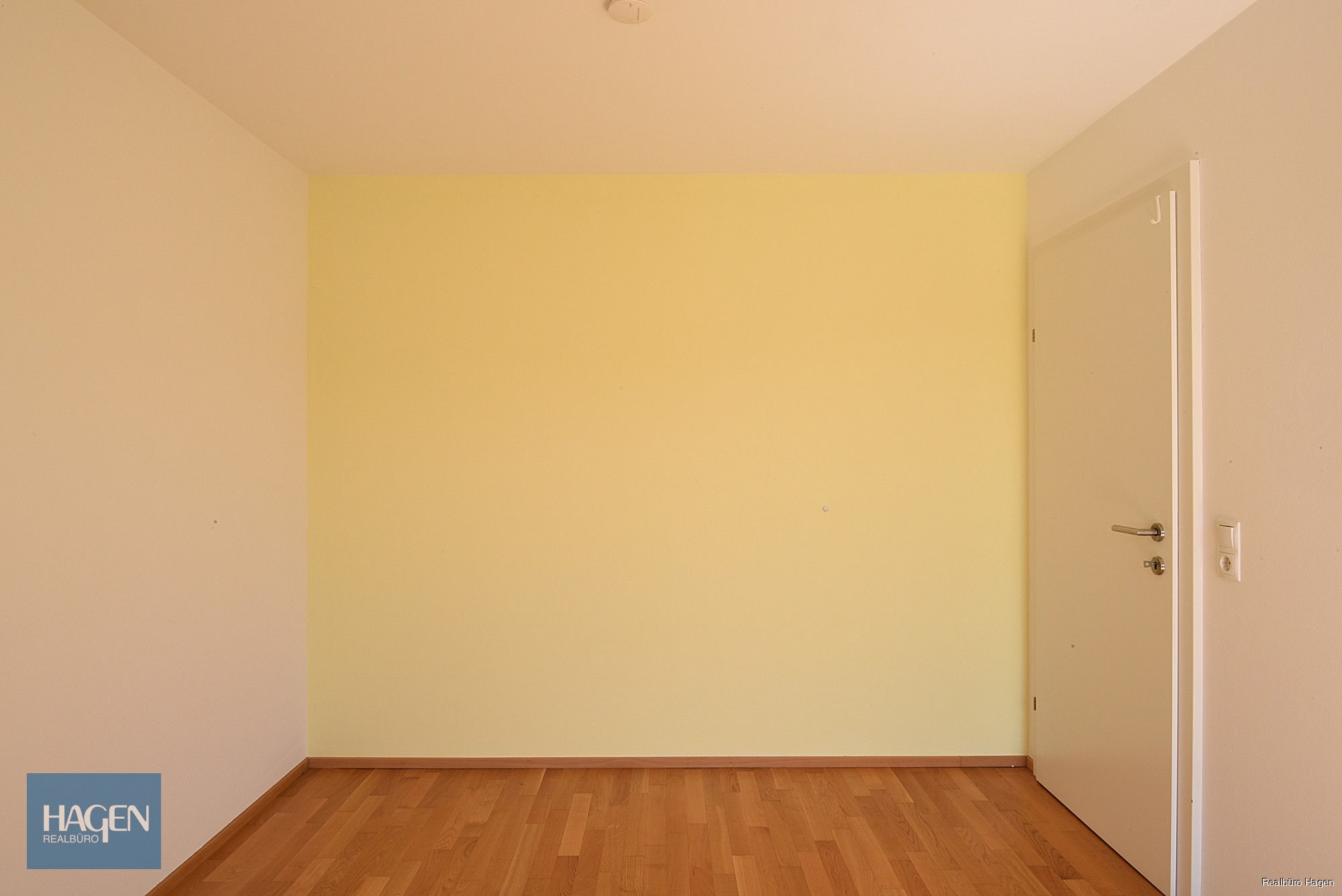 Kinderzimmer oder Büro_1