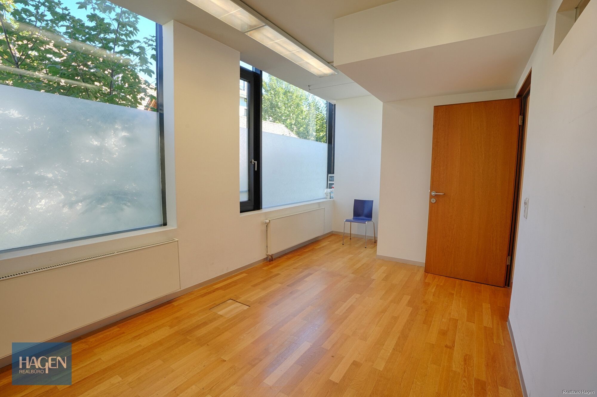 B&uuml;ro
