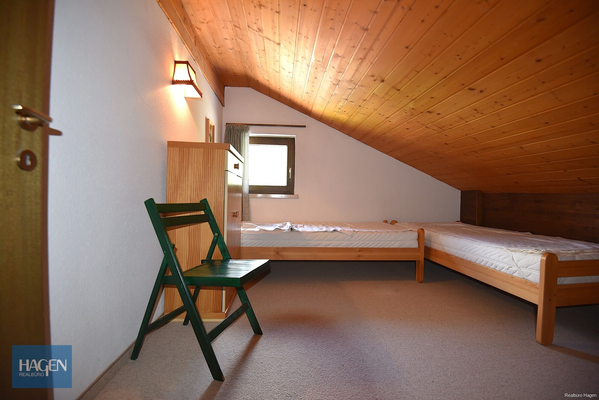 Dachzimmer