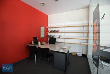 B&uuml;ro