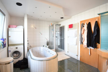 W2 - Wanne und Dusche W2 - Wanne und Dusche