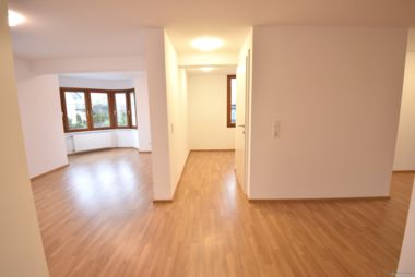 Wohnzimmer _ Eingangsbereich 1