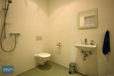 Toilette & Dusche