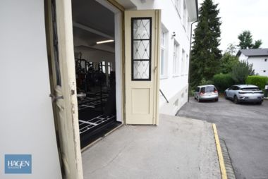 Zugang &uuml;ber Rampe